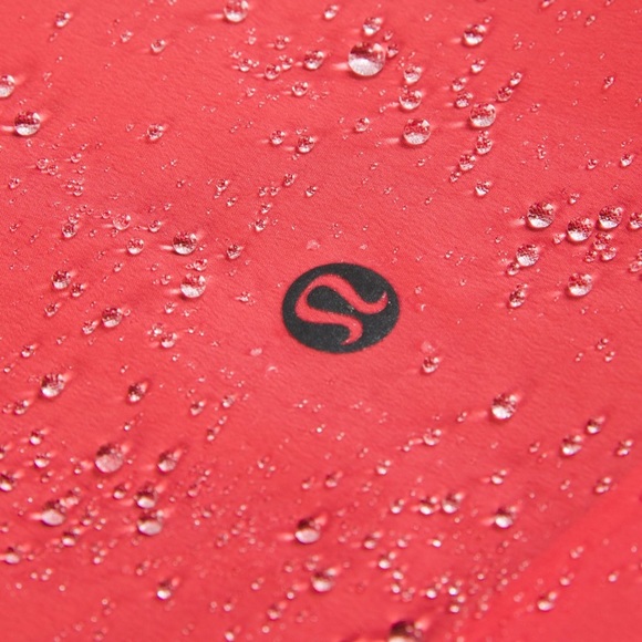 Lululemon Women's Fast and Free Windbreaker - Picture 5 of 8